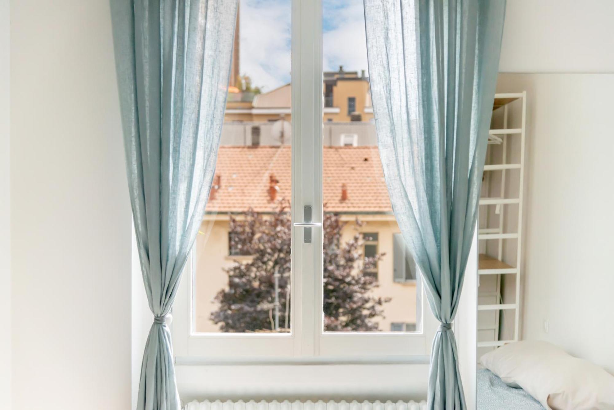 Milano Isola - Bright 2-Room Apartment With Balcony エクステリア 写真