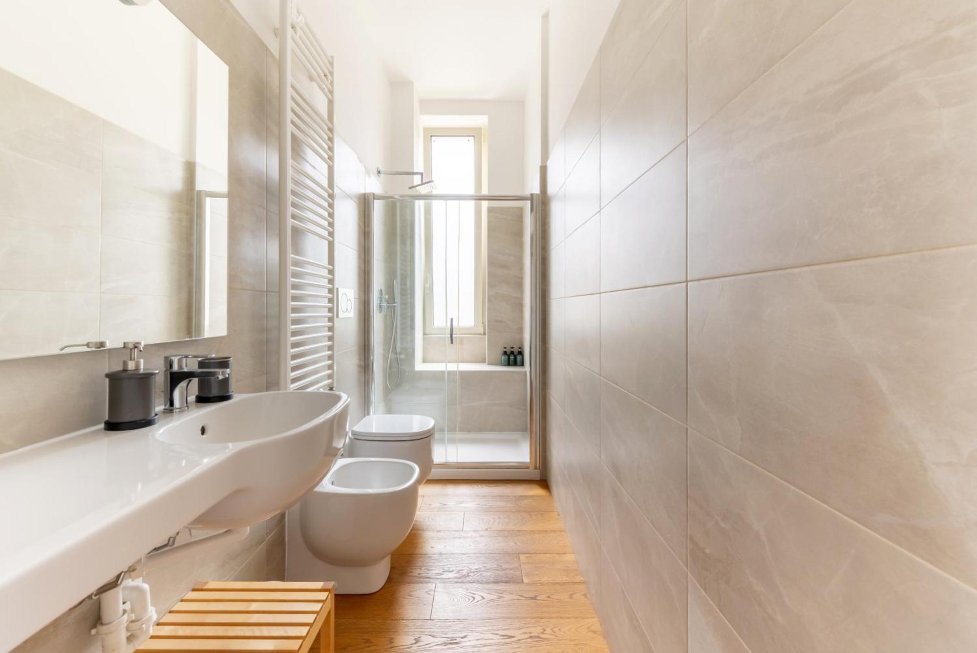 Milano Isola - Bright 2-Room Apartment With Balcony エクステリア 写真